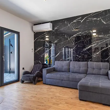 In With Wifi * Trbounje